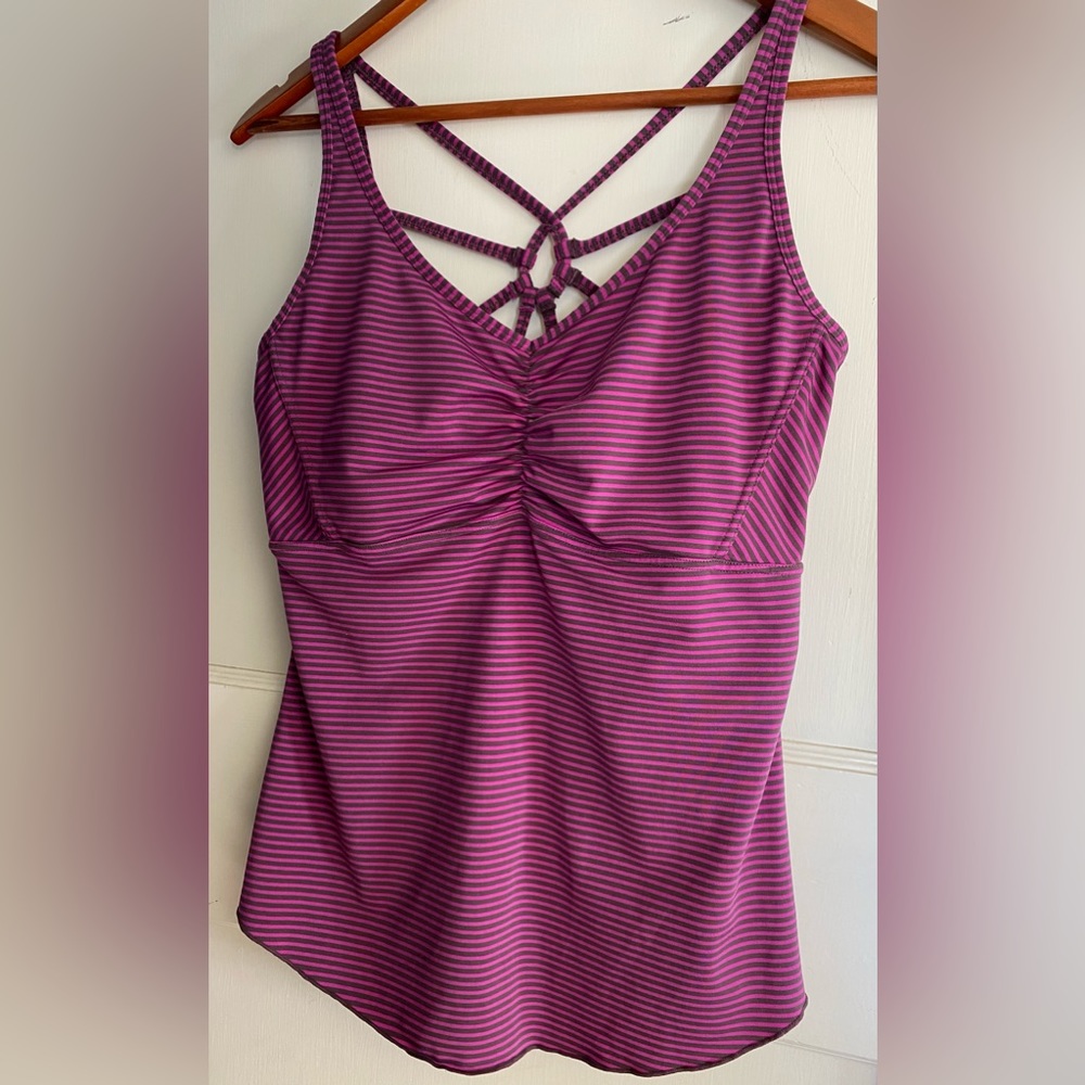 Prana Activewear with Built in Bra Top | Size Large Women’s